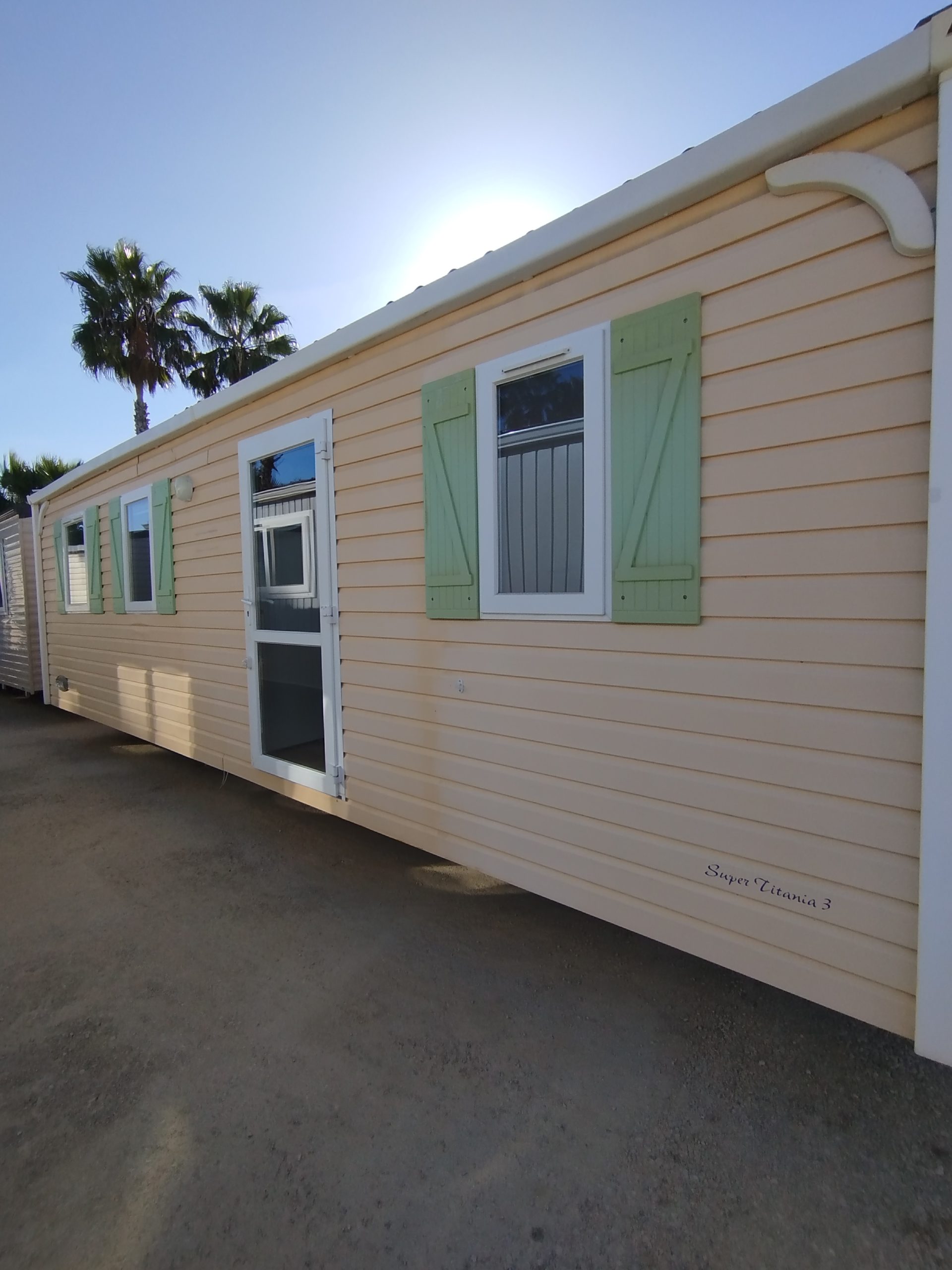 MODELO SUPER TITANIA 3! 9 x 4 m – 3 HABITACIONES